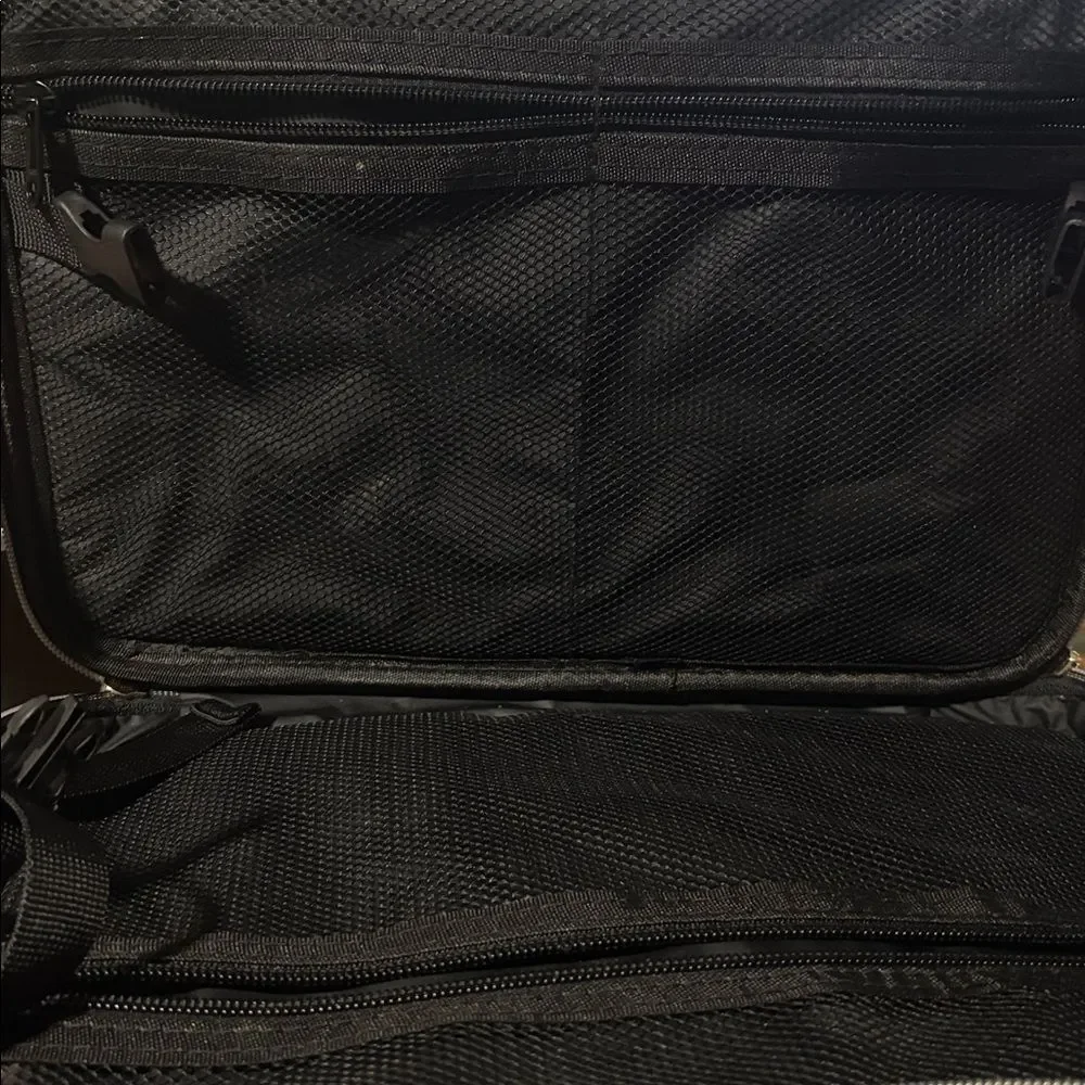 Relavel Travel Makeup Train Case Portable Makeup Case Organizer EUC